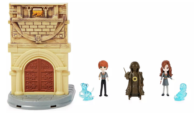 Harry Potter Magical Minis Room of Requirement Playset- 22cm