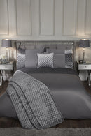 Glamour - Quilted Sequin Velvet Bedspread Set in Silver