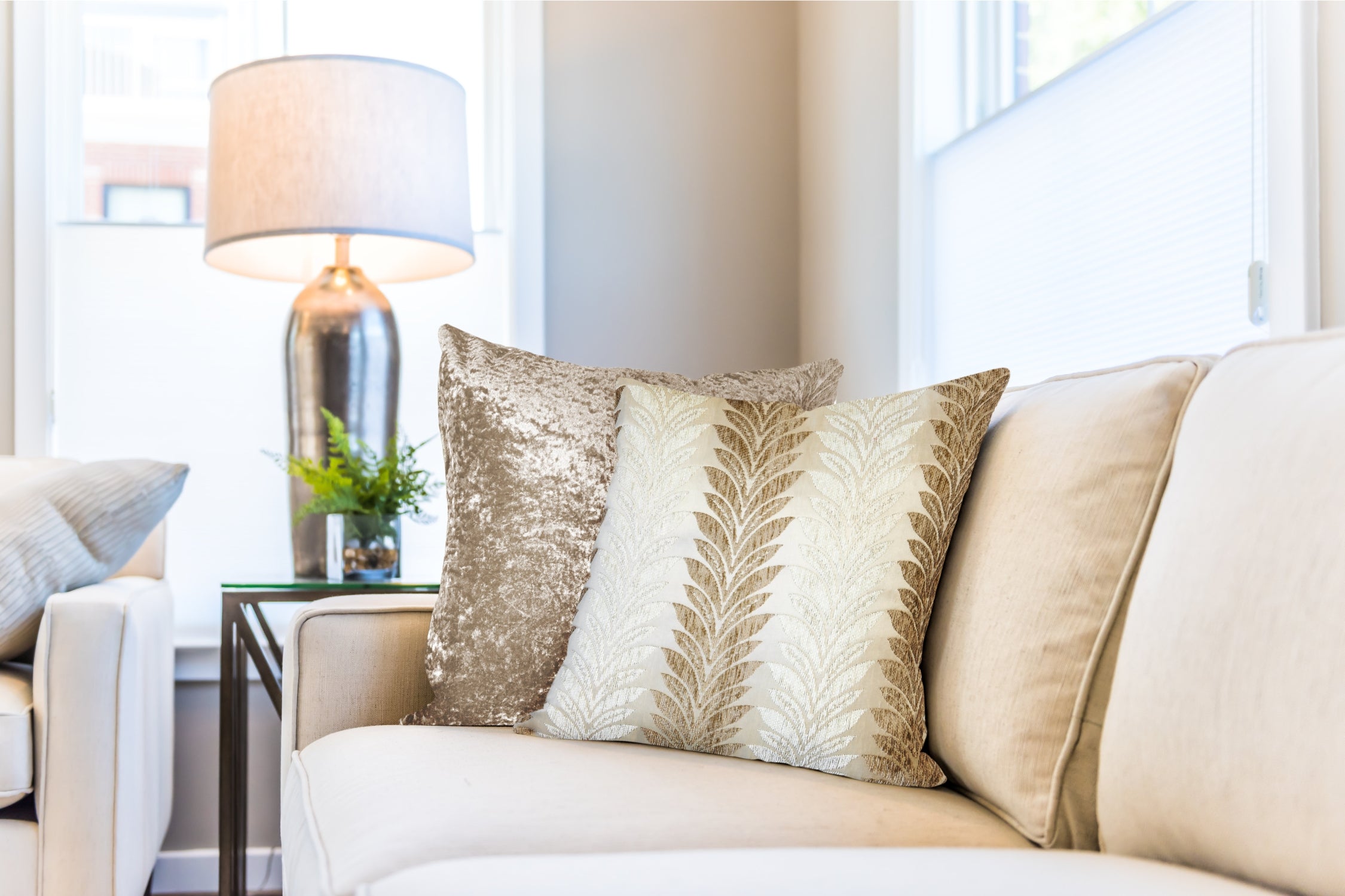 Willow Cushion - Berry