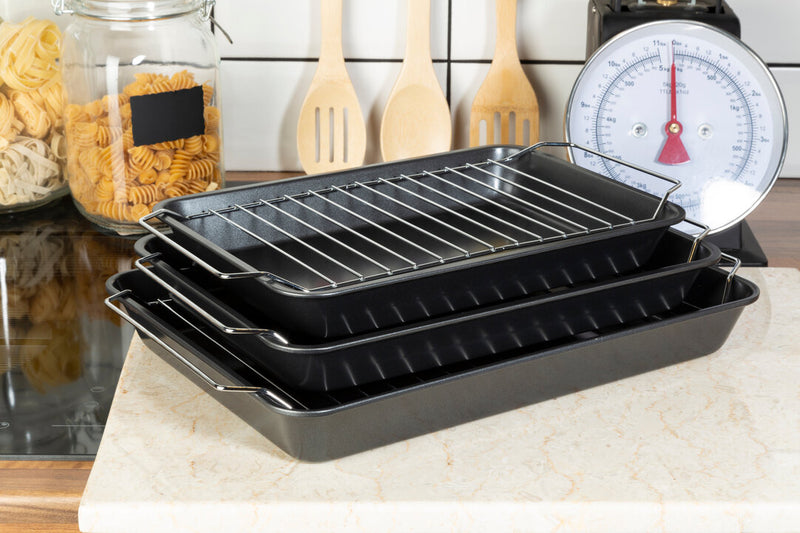 Set Of Three Roasting Trays With Wire Racks
