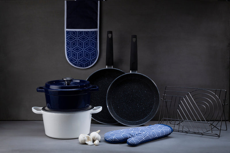 Hygge Medium Cast Iron Casserole Dish