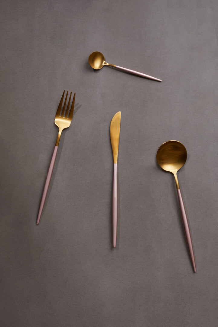 Avie 16 Piece Pink And Gold Finish Cutlery Set