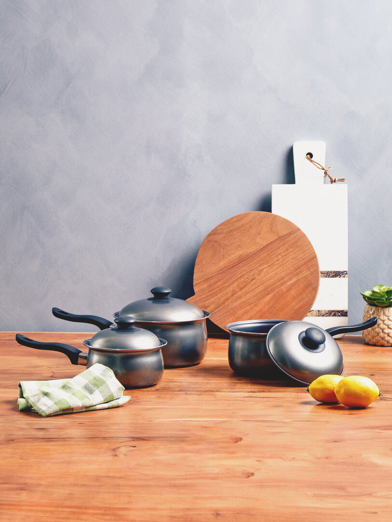 Viggo 3 Piece Black Saucepan Set with Lids