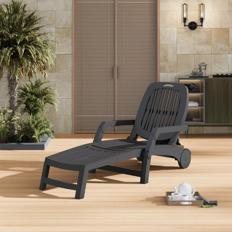 Livingandhome Outdoor Folding Lounge Chair Recliner with Wheels