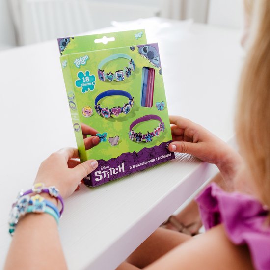 Stitch - 3 Charms & 18 Bracelets
