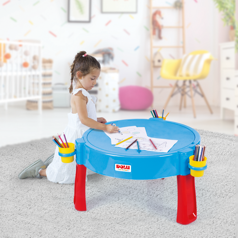 Water And Sand Creativity Table