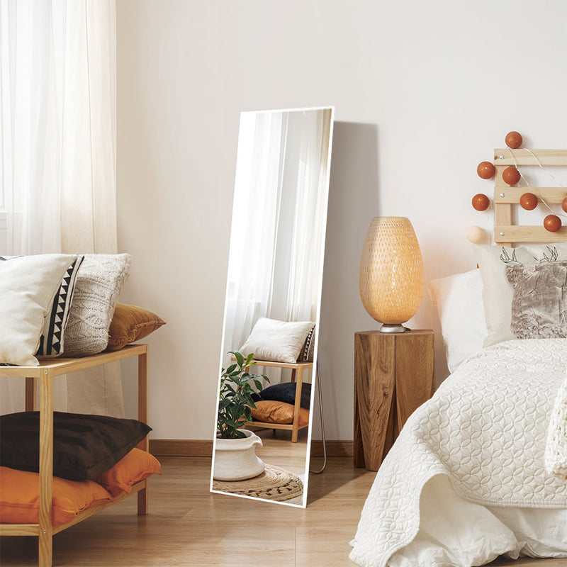 Livingandhome Sleek Full Length Mirror