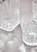 Dayla Diamond Pattern Decanter With Four Glasses