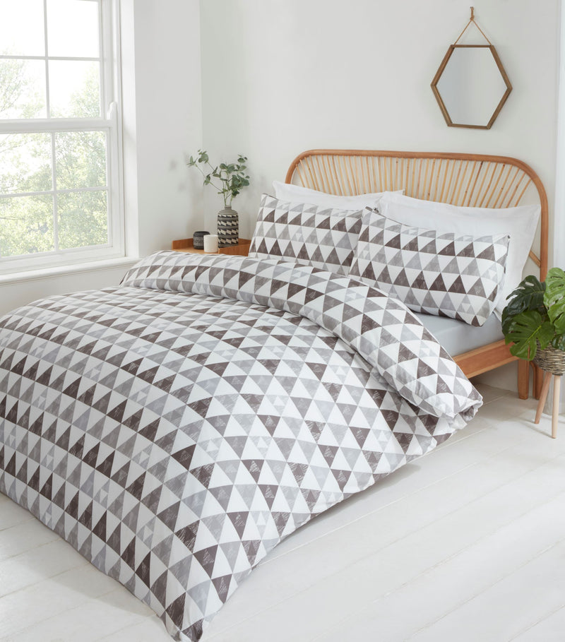 Lewis's Printed Bed In A Bag - Grey Geometric Triangle