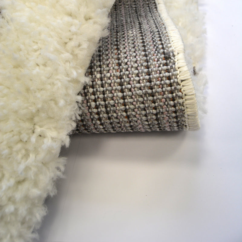 Lewis's Home Maestro Dots Rugs - White & Black