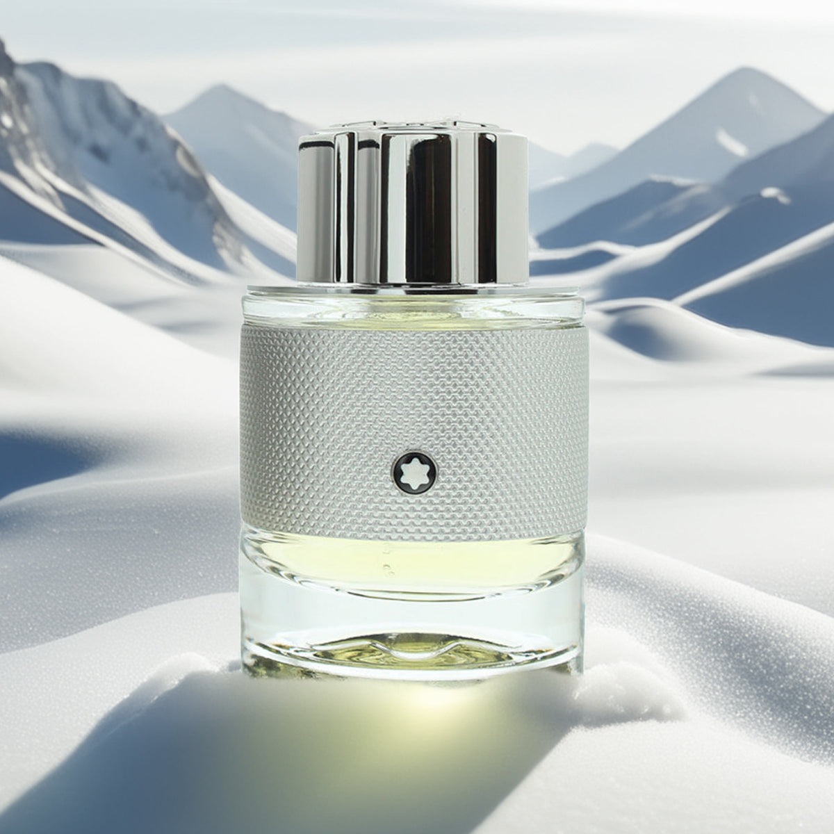 5079353-Montblanc-Explorer-