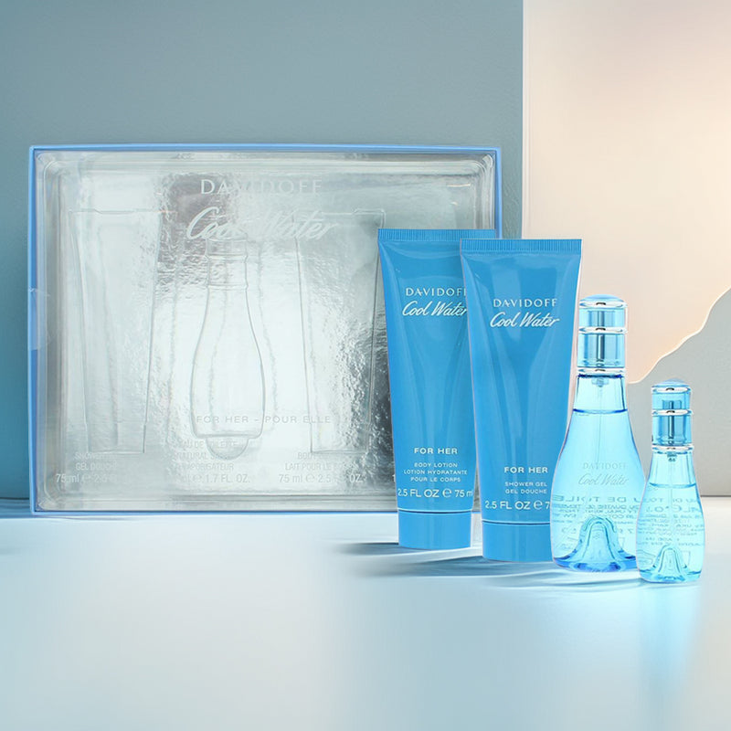 Davidoff Cool Water Woman 4 Piece Gift Set: Eau De Toilette 50ml, Shower Gel, Body Lotion, Eau De Toilette 15ml