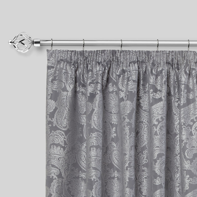 Extendable Curtain Pole with Rings & Pair of End Finials in Chrome