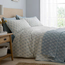 D & D Block Floral Bedspread in Blue