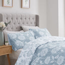 D & D Chrysanthemum Duvet Cover Set in Blue