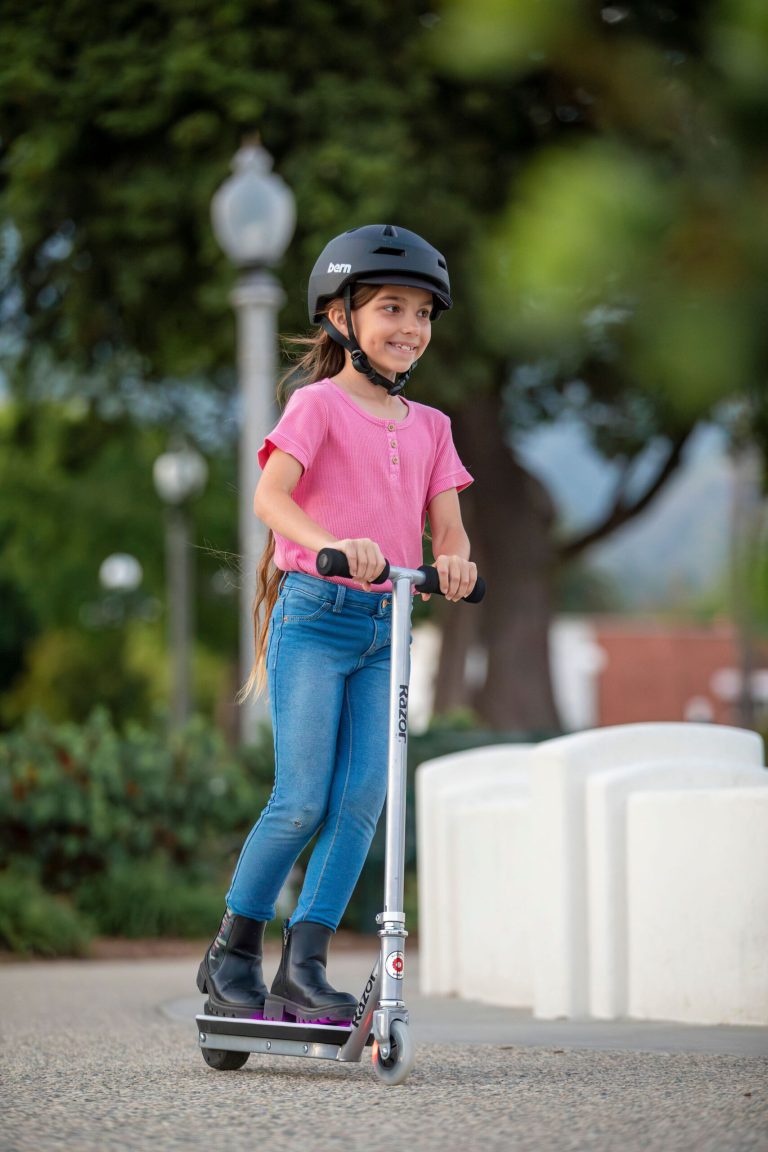 Colour Rave Scooter 10.8 Volt Lithium