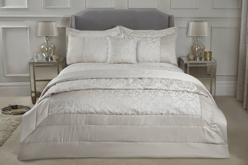 Eden - Embellished Jacquard Quilted Bedspread Set in Cream