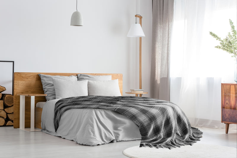 Frisco - Recycled Cotton Throw in Charcoal (90" x 100")