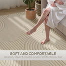 HOMCOM Modern Geometric Rug, Thick Plush, Non-Slip,Cream