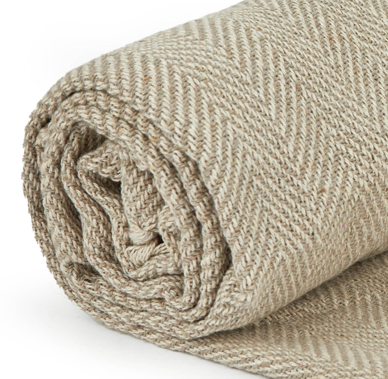 Herringbone - Recycled Cotton Throw in  Natural