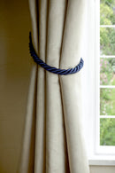 Knightsbridge Tieback in Navy