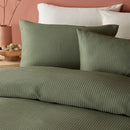 Serene Lindly Duvet Cover Set in Dark Green/New Green