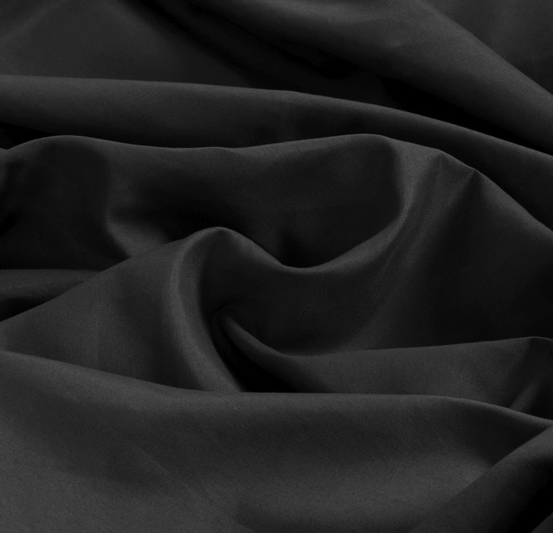 Lyla Reversible Duvet Set in Black/Grey