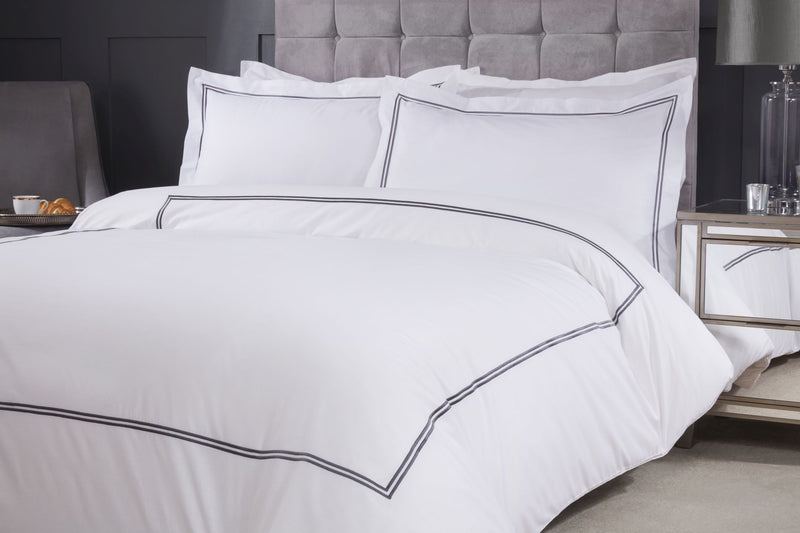 Mayfair - Embroidered Duvet Set With Oxford Pillowcase In Graphite
