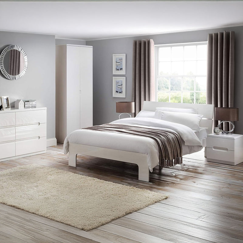 Manhattan Bed Double 135cm White