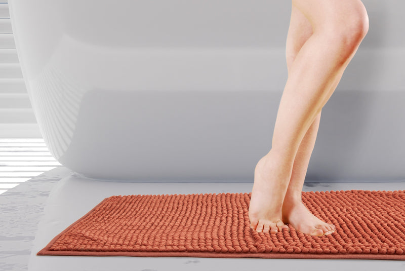 Noodle Soft Touch Non-Slip Bathroom Rug in Burnt Orange