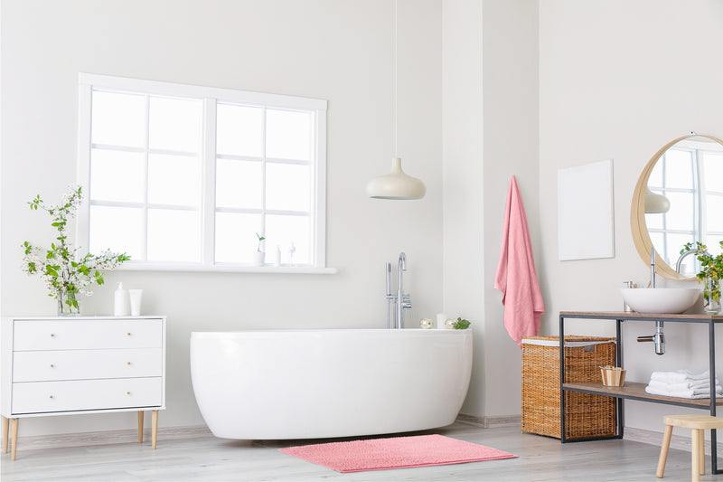 Noodle Soft Touch Non-Slip Bathroom Rug in Pink