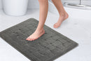Orkney - Crosshatch Bath mat in Silver