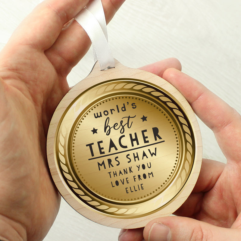 Personalised WorldÃ?â??s Best Teacher Round Wooden Medal