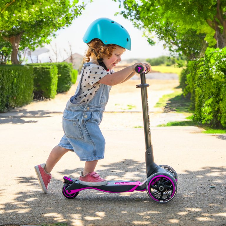 Xtend Scooter Ride On