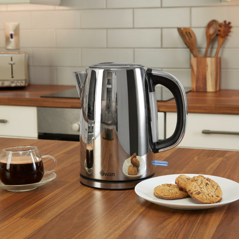 Swan Polished Jug Kettle 1.7L  - Stainless Steel