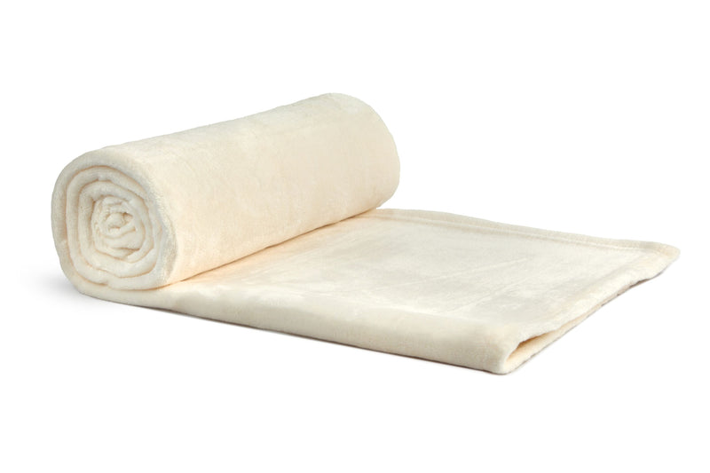Snug Flannel Fleece Blanket ? Super Soft Throw in Cream