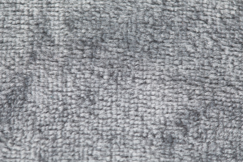 Snug Flannel Fleece Blanket Super Soft Throw in Silver