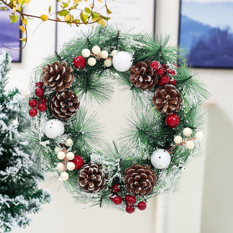 Livingandhome 32cm Snow Flocked Christmas Artificial Wreath with Classical Xmas Ornaments
