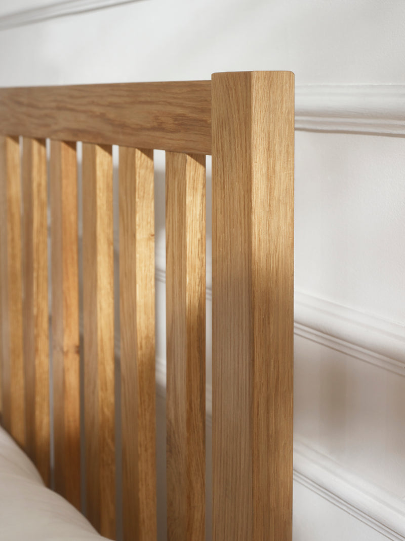 Coxmoor 135cm Bed - Oak