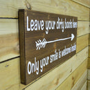 60cm X 30cm Dark Rustic Fir Wood Welcome Arrow Hanging Wall Sign