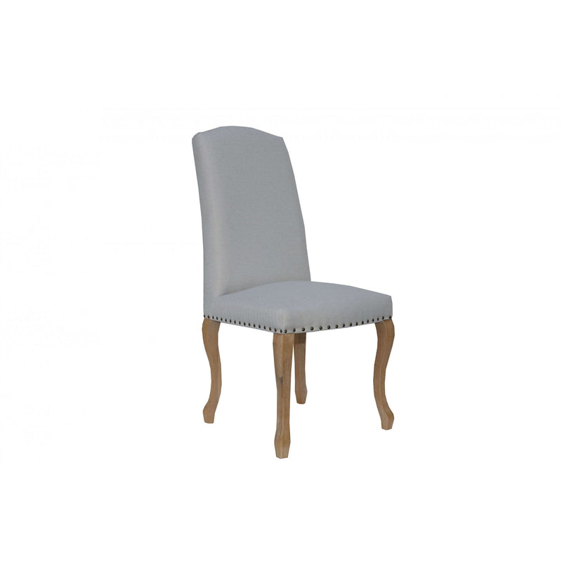 Pair of Luxury Chair with Studs and Carved Legs - Natural