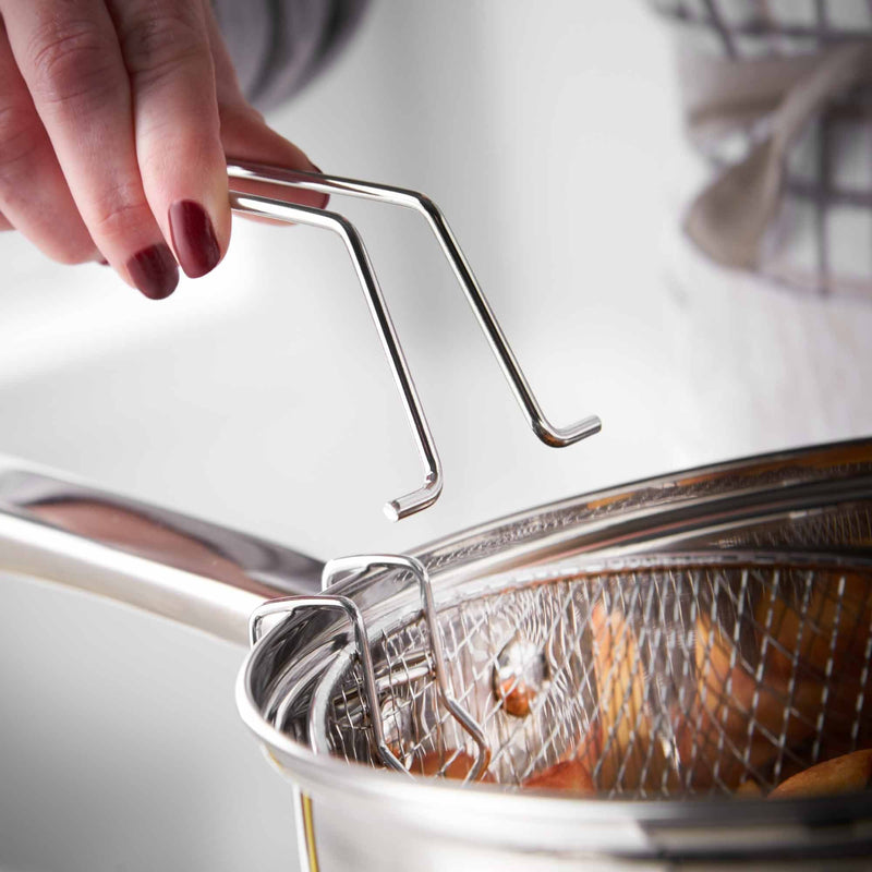 Lewis's Stainless Steel Chip Pan 22cm With 20cm Basket And Lid - Silver