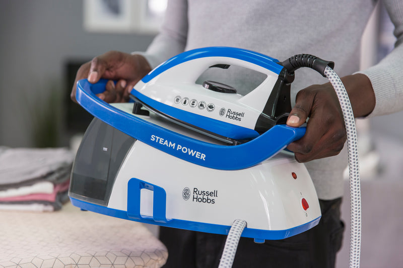 Russell Hobbs 2600w 1.4L Steam Generator Iron