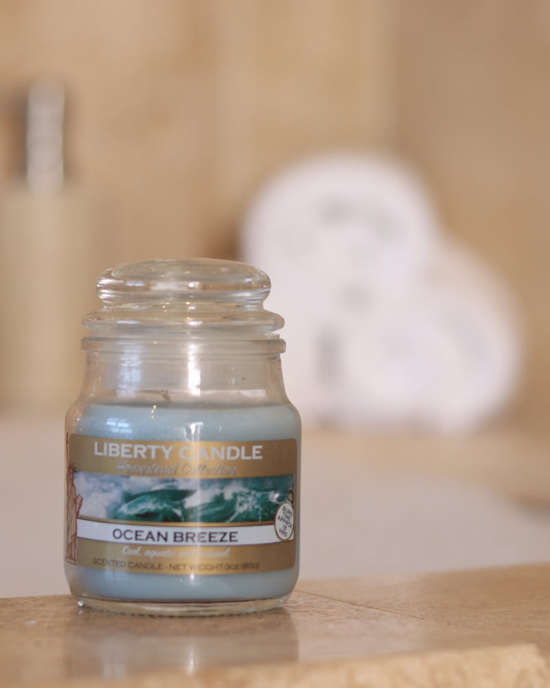 Homestead Candle  3oz Glass Jar Bubble Lid  Ocean Breeze