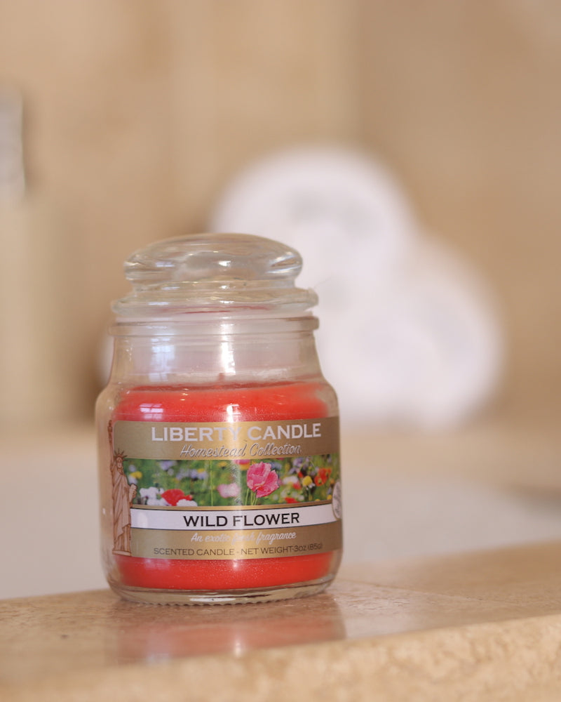 Homestead Candle  3oz Glass Jar Bubble Lid Wild Flower