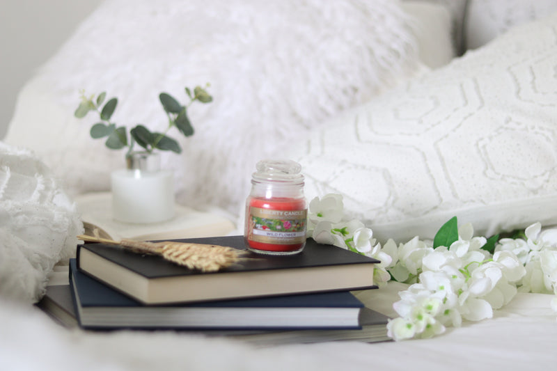Homestead Candle  3oz Glass Jar Bubble Lid Wild Flower