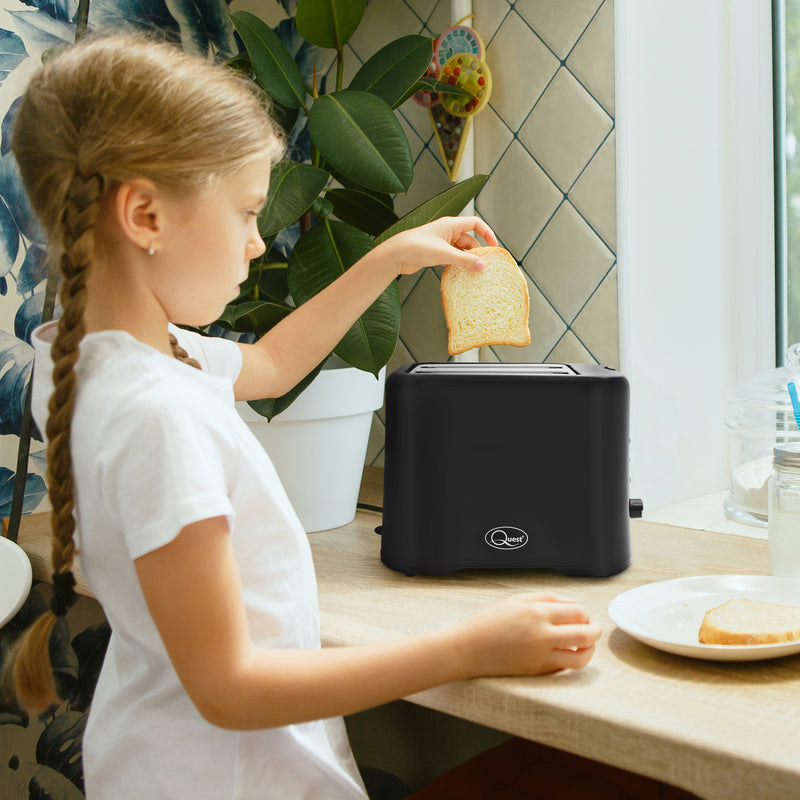 Quest 2 Slice Plastic Toaster - Black