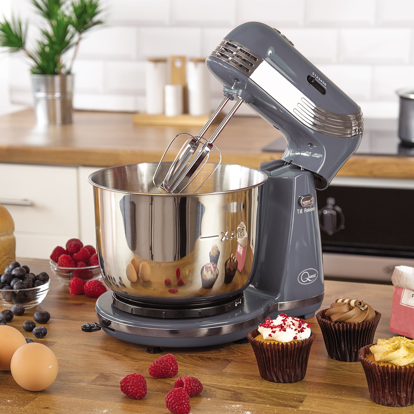 Quest 3 Litre Stand Mixer