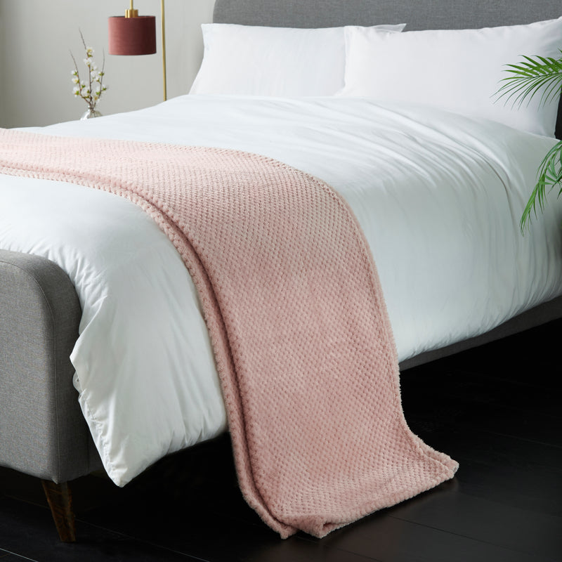 Lewis's Super Soft Waffle Throw - Blush