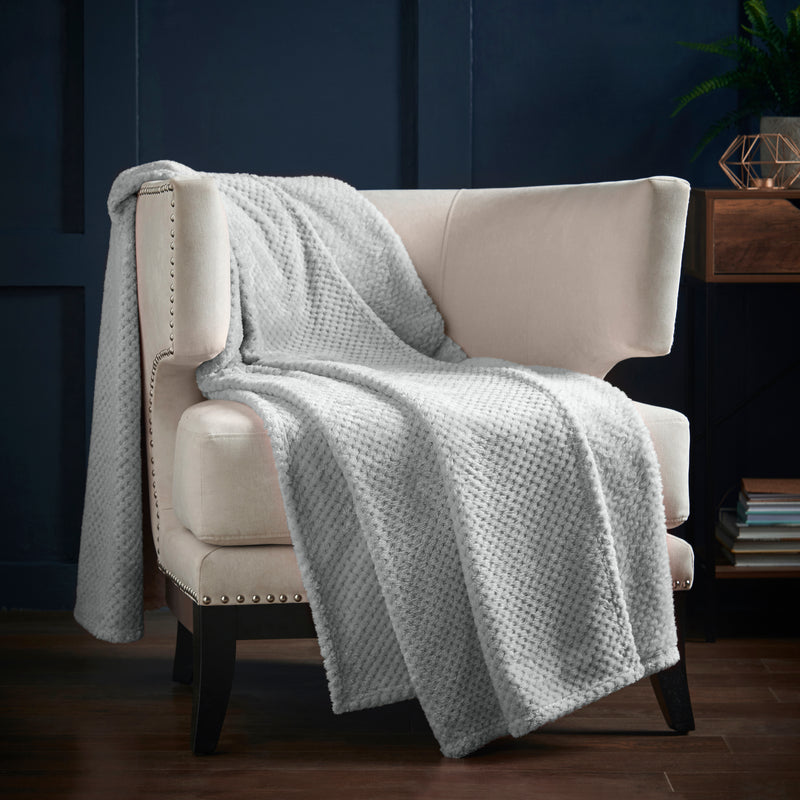 Lewis's Super Soft Waffle Throw - Silver